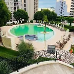 Апартаменты Private Vip In Royal Солнечный берег