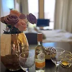 Апартаменты Private Vip In Royal Солнечный берег